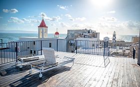 Nov Antique - Akko